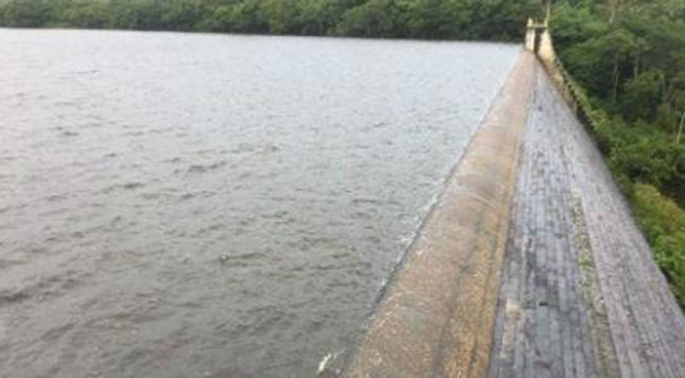 Rompimento em barragem suspende abastecimento em Caruaru e quatro cidades do Agreste