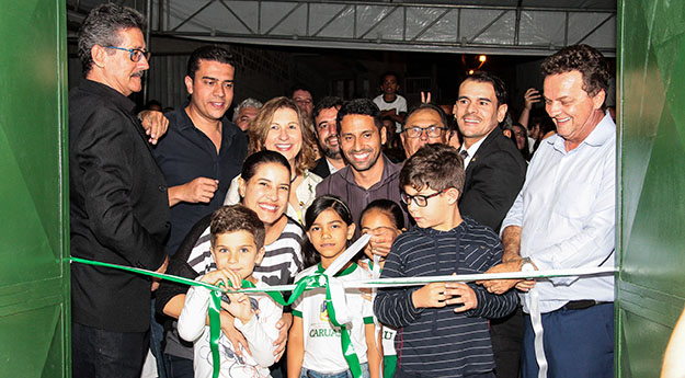 Escola Municipal Joel Pontes é reinaugurada em Caruaru