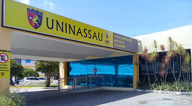 UNINASSAU Caruaru realiza Semana do Biomédico