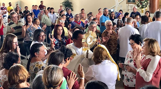 Festa de 20 anos da Missa da Graça de Caruaru começa hoje (01)
