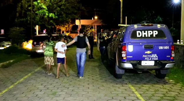 Criança de 12 anos é acusada de dois assassinatos em Recife