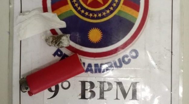 Dupla é detida com cigarro de maconha em Águas Belas