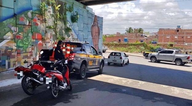 PRF realiza “Operação Aparecida” nas rodovias do Agreste de Pernambuco